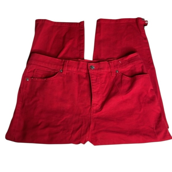 NWT Gloria Vanderbilt Amanda Capri Stretch Red Denim Jeans - Picture 2 of 11